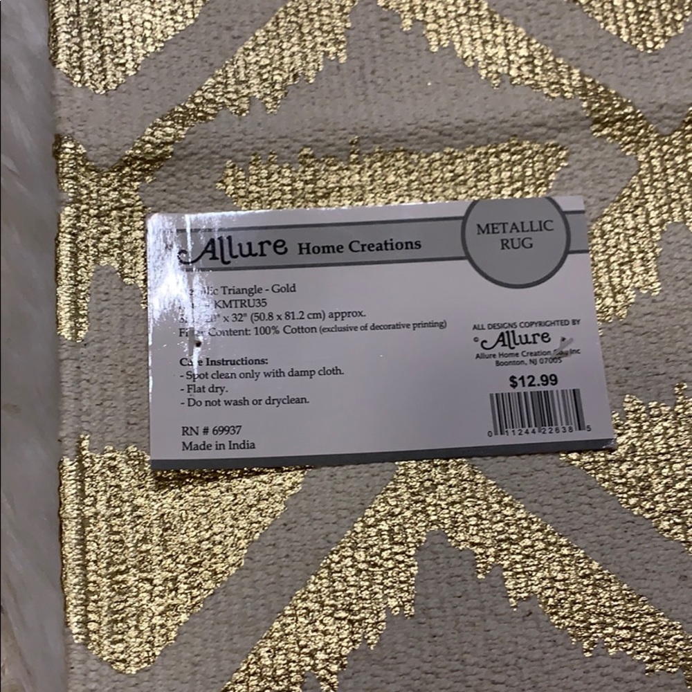 NEW Metallic Gold Accent Rug - Picture 3 of 5
